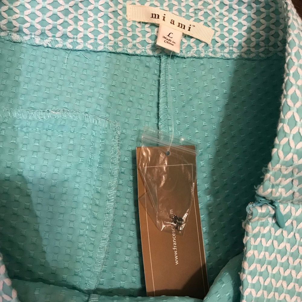 NWT Francesca’s closet pleated shorts - Picture 4 of 4